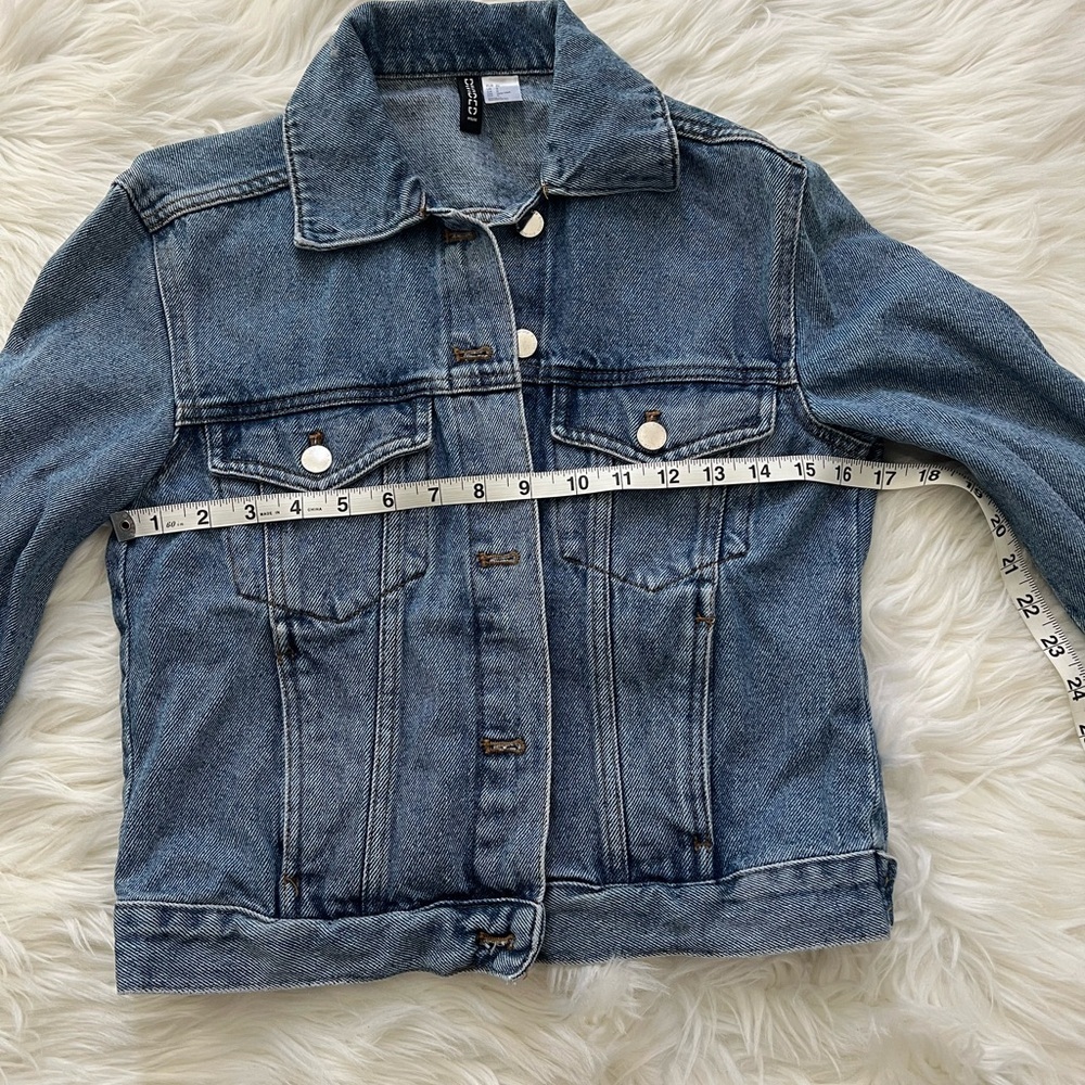 H&M Classic Blue Jean Jacket - Picture 6 of 6